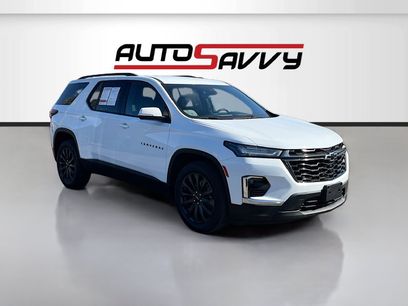 Used 2023 Chevrolet Traverse RS