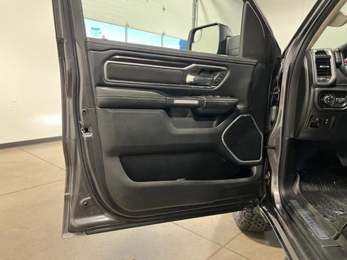 Used 2022 RAM 1500 Laramie image 25