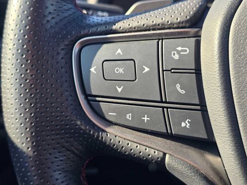 Used 2019 Lexus UX 200 F Sport image 32