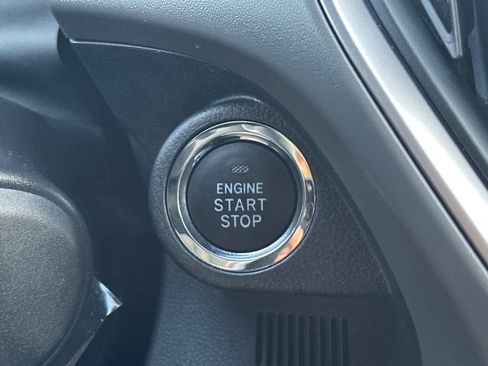 Used 2024 Subaru Crosstrek 2.0i Premium image 21