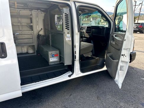 Used 2011 Chevrolet Express 1500 AWD w/ Power Package image 23