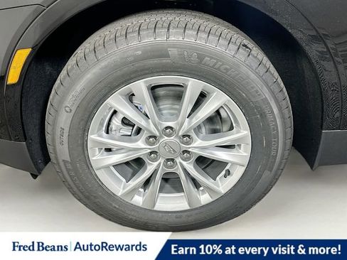 New 2026 Cadillac XT5 Luxury image 19