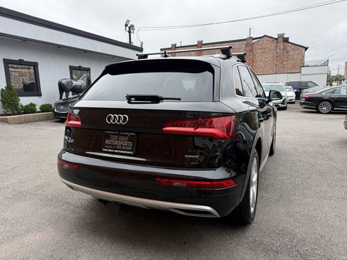 Used 2020 Audi Q5 2.0T Premium Plus w/ Premium Plus Package AWD/4WD image 3
