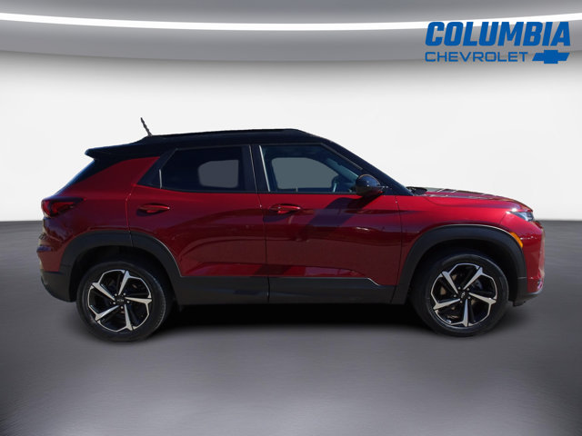Used 2023 Chevrolet TrailBlazer RS w/ Sun and Liftgate Package AWD/4WD image 2