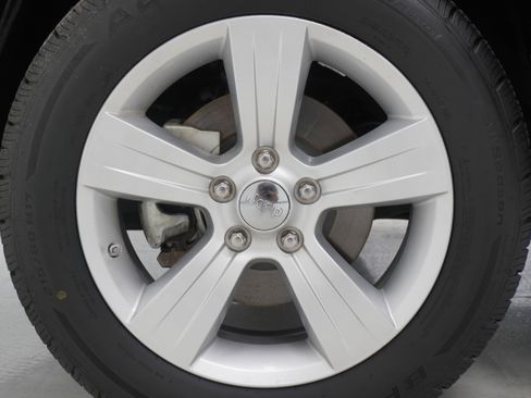 Used 2012 Jeep Patriot Latitude image 22