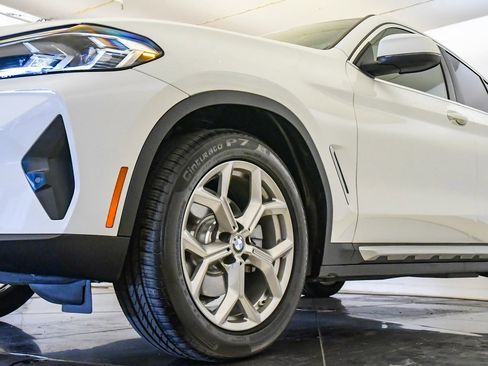 Certified 2023 BMW X4 xDrive30i w/ Convenience Package image 10