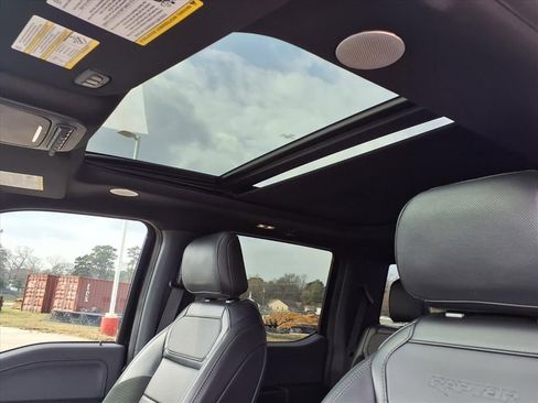 Used 2022 Ford F150 Raptor w/ Equipment Group 801A High image 13