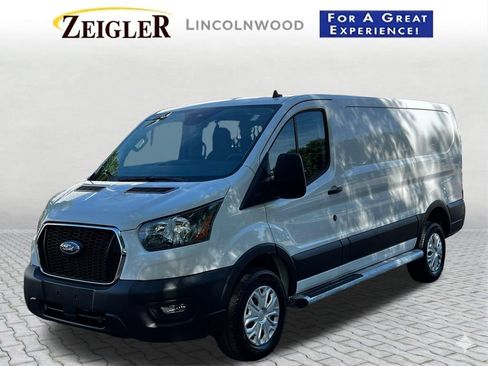 Used 2025 Ford Transit 250 Low Roof w/ Exterior Upgrade Package RWD image 2