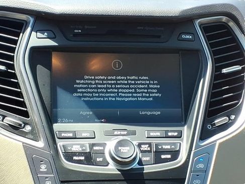 Used 2013 Hyundai Santa Fe Limited w/ Technology Pkg AWD/4WD image 13