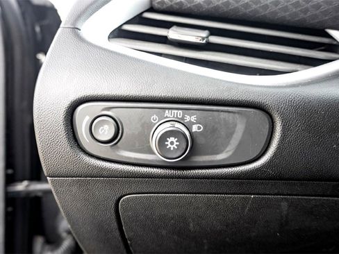 Used 2024 Chevrolet Malibu LT image 16