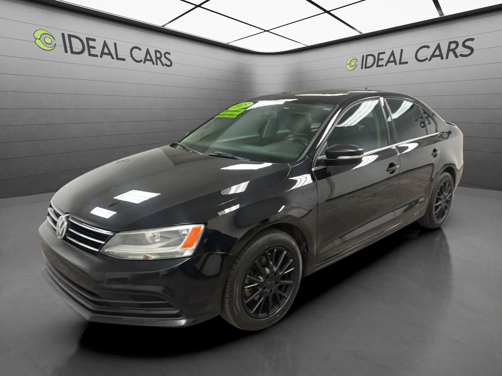Used 2015 Volkswagen Jetta SE FWD image 1