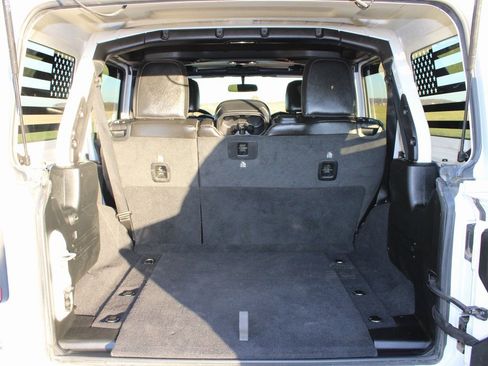 Used 2020 Jeep Wrangler Unlimited Rubicon w/ LED Lighting Group image 38