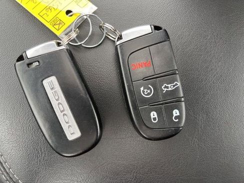 Used 2019 Dodge Challenger R/T Scat Pack w/ Dynamics Package RWD image 14