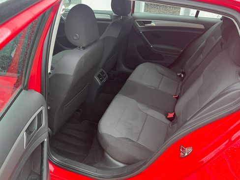 Used 2016 Volkswagen Golf S FWD image 14