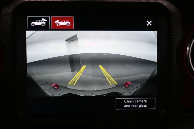 Used 2021 Jeep Wrangler Unlimited Rubicon AWD/4WD image 35