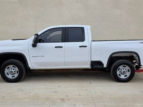 Used 2021 Chevrolet Silverado 2500 W/T w/ WT Convenience Package image 6