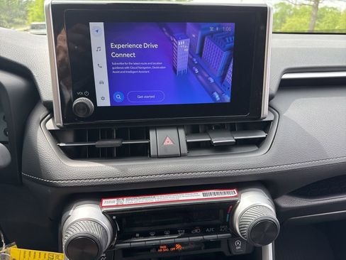 Used 2025 Toyota RAV4 LE image 12