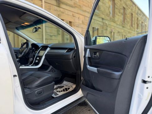 Used 2014 Ford Edge SEL w/ Equipment Group 205A image 32