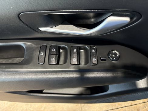 Used 2023 Hyundai Santa Cruz SEL w/ Cargo Package AWD/4WD image 13