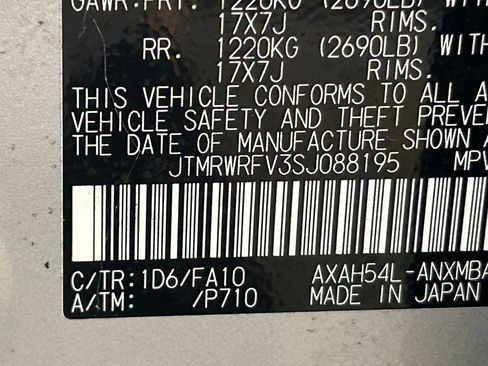Used 2025 Toyota RAV4 XLE AWD/4WD image 37
