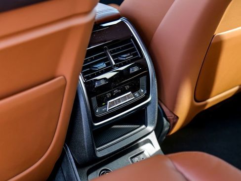 New 2026 BMW X7 xDrive40i w/ Executive Package image 23