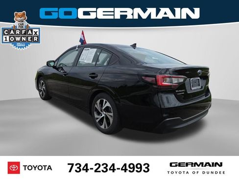 Used 2025 Subaru Legacy Premium AWD/4WD image 10