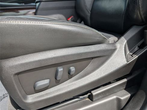 Used 2019 GMC Yukon SLT w/ Open Road Package image 10