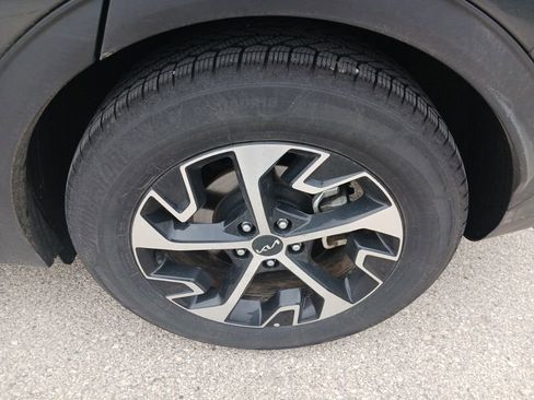 Used 2023 Kia Sportage EX image 34