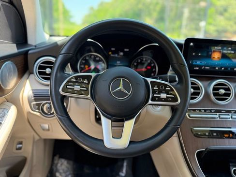 Used 2020 Mercedes-Benz GLC 300 w/ Parking Assistance Package image 46