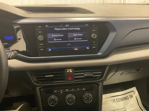 Used 2022 Volkswagen Taos SE FWD image 22