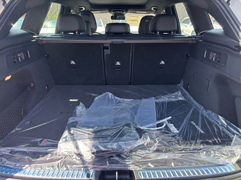 New 2025 Mercedes-Benz GLC 43 AMG 4MATIC image 13