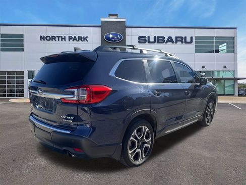 Certified 2023 Subaru Ascent Limited w/ Technology Package image 3