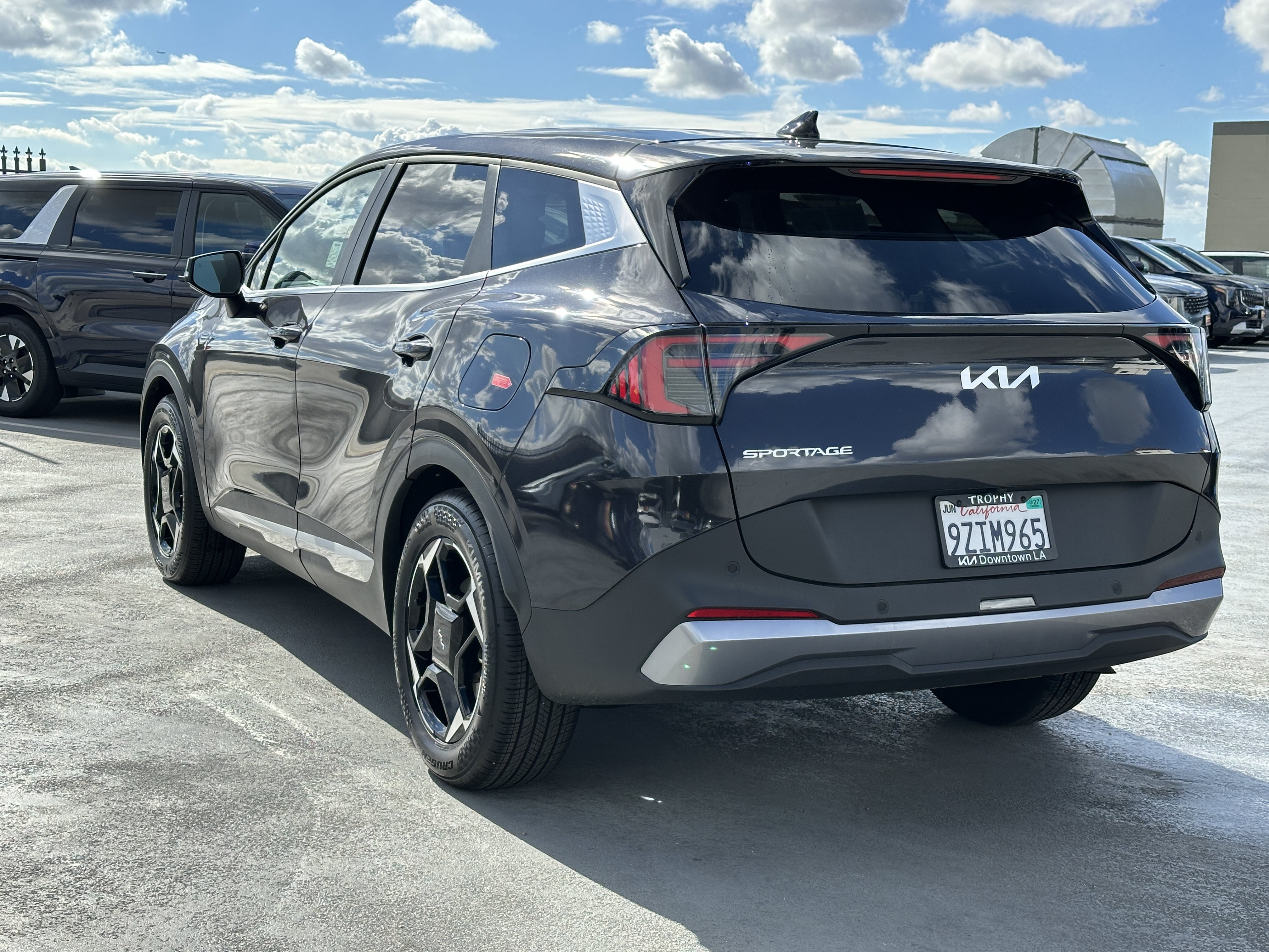 Certified 2026 Kia Sportage EX FWD image 4