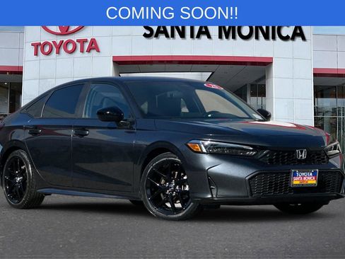 Used 2025 Honda Civic Sport image 2