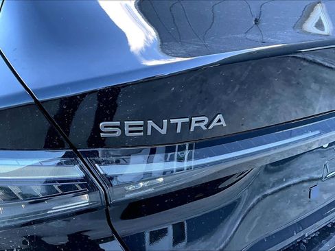 New 2026 Nissan Sentra SL w/ Floor Mat Package FWD image 8