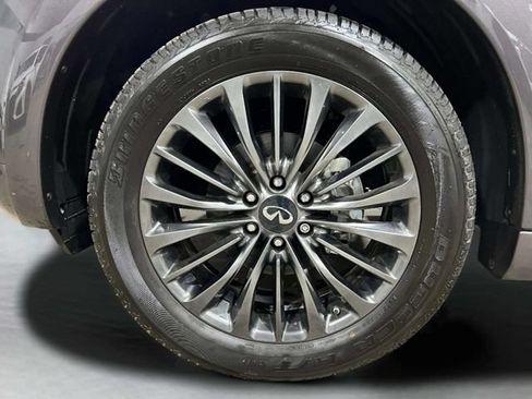 Used 2023 INFINITI QX80 Sensory w/ All-Season Package AWD/4WD image 46