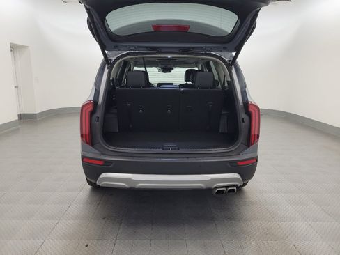 Used 2022 Kia Telluride EX w/ EX Premium Package FWD image 29