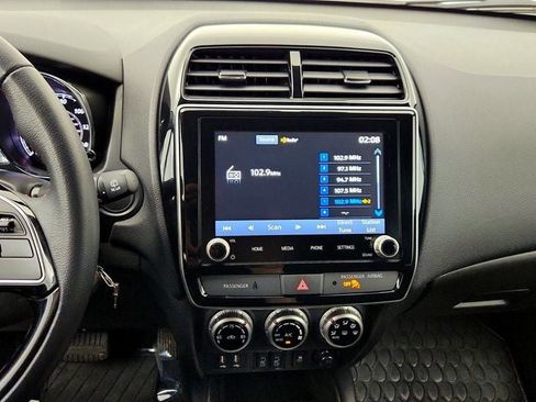 Used 2024 Mitsubishi Outlander Sport LE AWD/4WD image 16