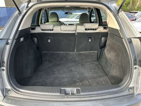 Used 2019 Honda HR-V LX image 9