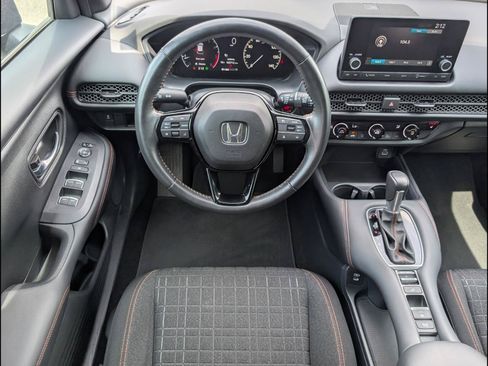 Certified 2025 Honda HR-V Sport image 8