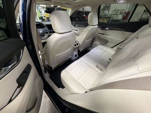 Used 2023 Buick Envision Avenir image 25