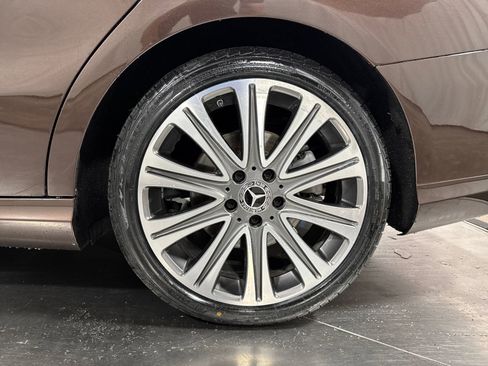 Used 2018 Mercedes-Benz CLA 250 4MATIC image 12