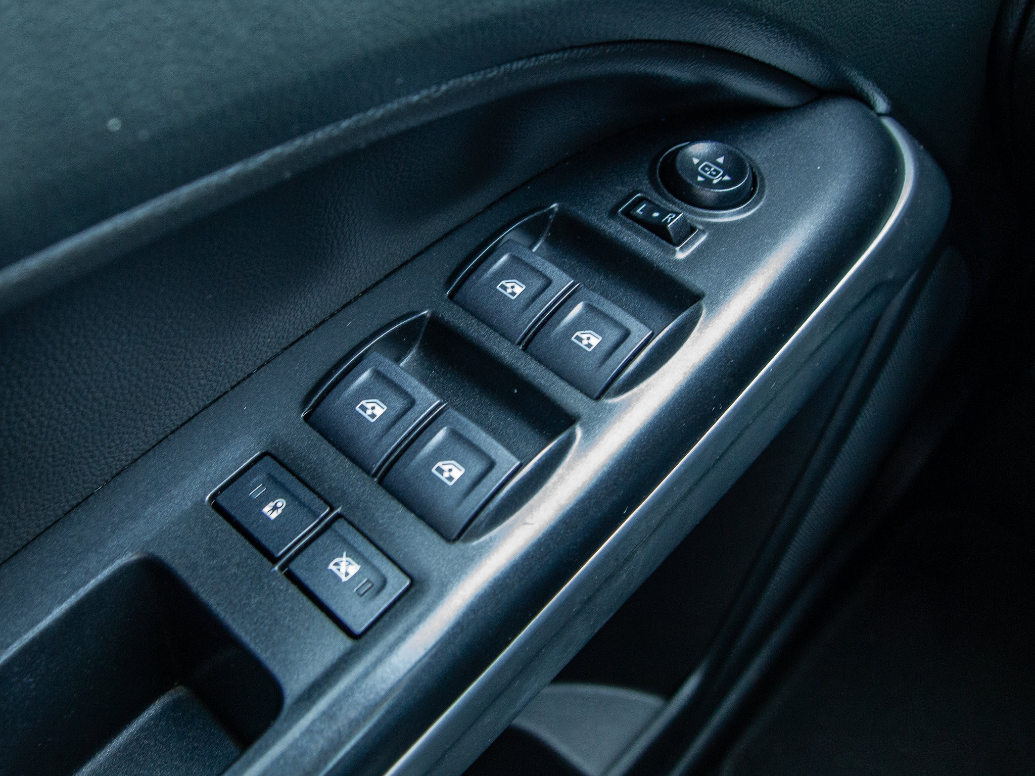 Used 2022 Chevrolet Colorado ZR2 AWD/4WD image 18