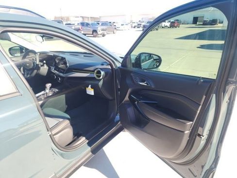 New 2026 Chevrolet Trax LT w/ Driver Confidence Package FWD image 25