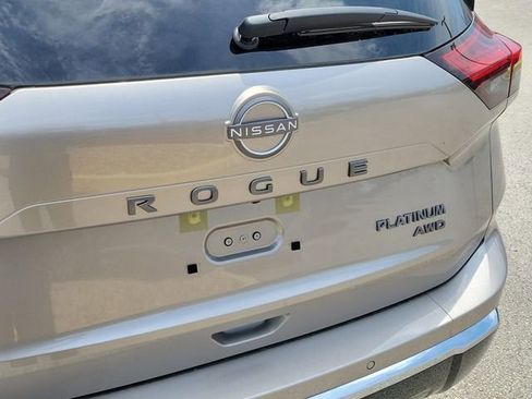 New 2026 Nissan Rogue Platinum AWD/4WD image 8