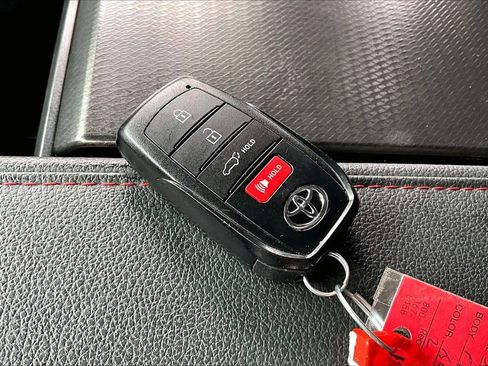 Used 2025 Toyota Sequoia TRD Pro AWD/4WD image 35