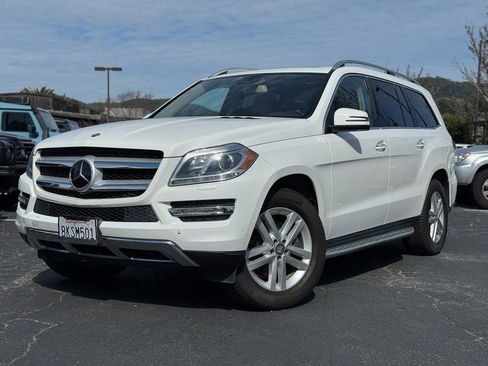 Used 2016 Mercedes-Benz GL 450 4MATIC image 2
