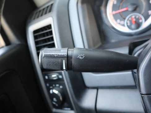 Used 2016 RAM 1500 Express w/ Popular Equipment Group AWD/4WD image 33