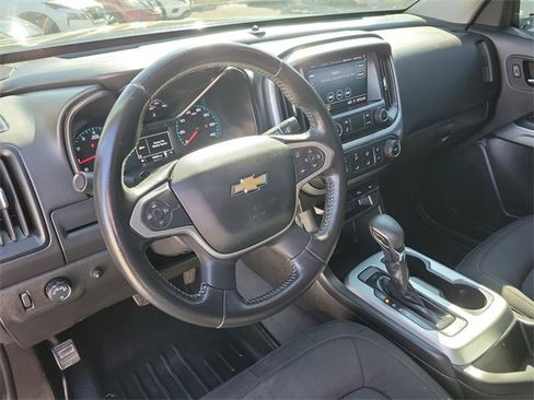 Used 2022 Chevrolet Colorado LT image 20
