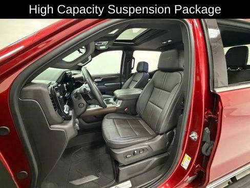 Certified 2024 Chevrolet Silverado 1500 High Country w/ High Country Premium Package AWD/4WD image 8